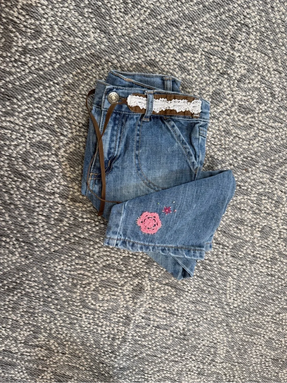 VTG y2k OshKosh B'gosh Toddler Girls Floral Embroidered Belted Jeans Boho 3T